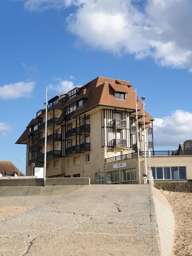 Apartment M2m Magnifique Vue - Avec Balcon - Les Pieds Dans L Eau! *