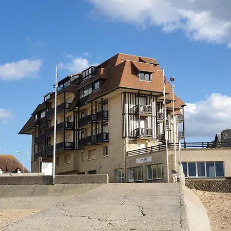 M2M Studio Magnifique Vue Mer - Avec Balcon - Les Pieds Dans L Eau! Blonville-sur-Mer Exterior photo