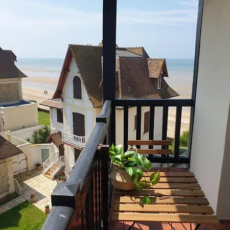 M2M Studio Magnifique Vue Mer - Avec Balcon - Les Pieds Dans L Eau! Blonville-sur-Mer Exterior photo