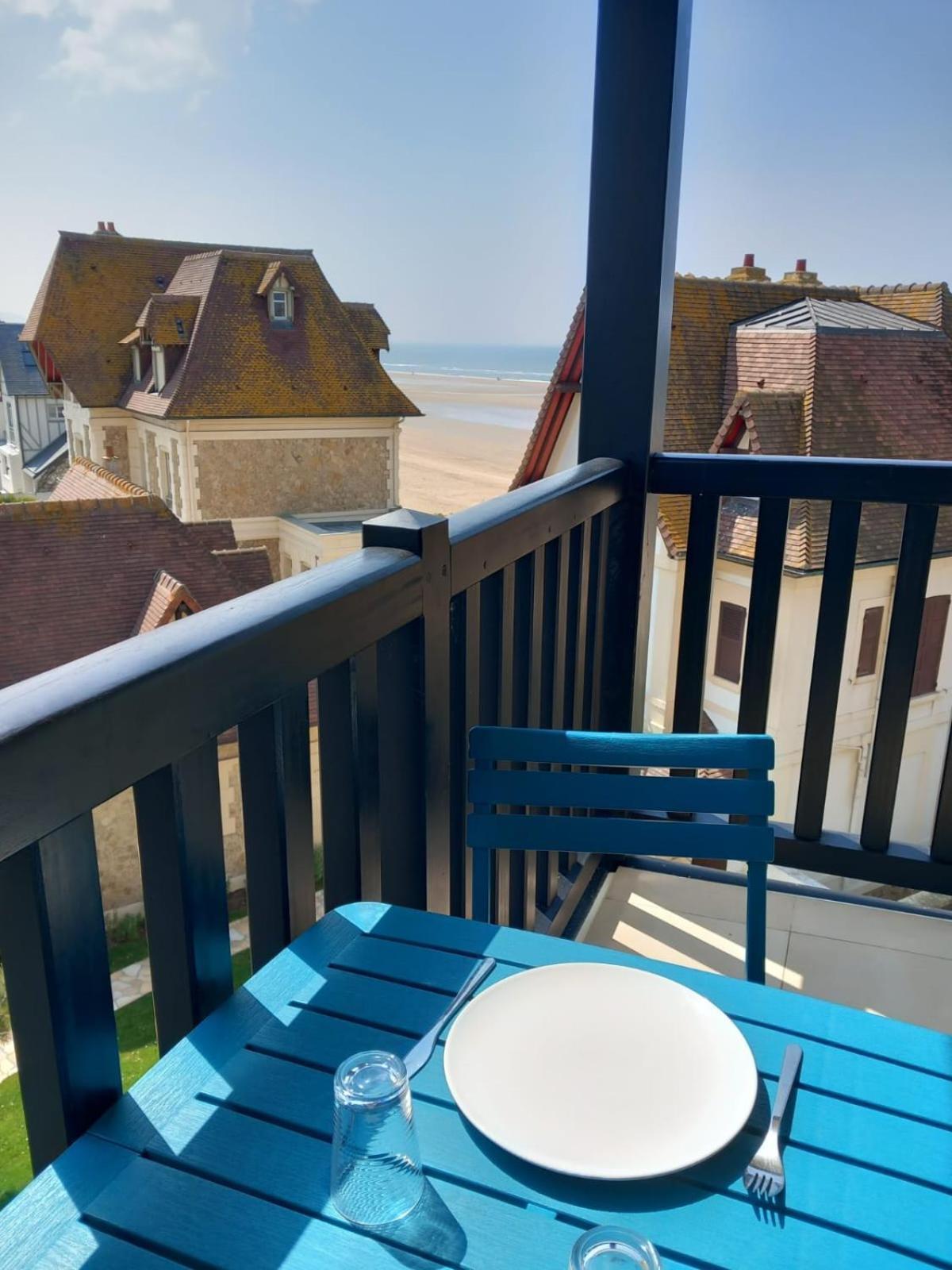 M2m Magnifique Vue - Avec Balcon - Les Pieds Dans L Eau! * Blonville-sur-Mer